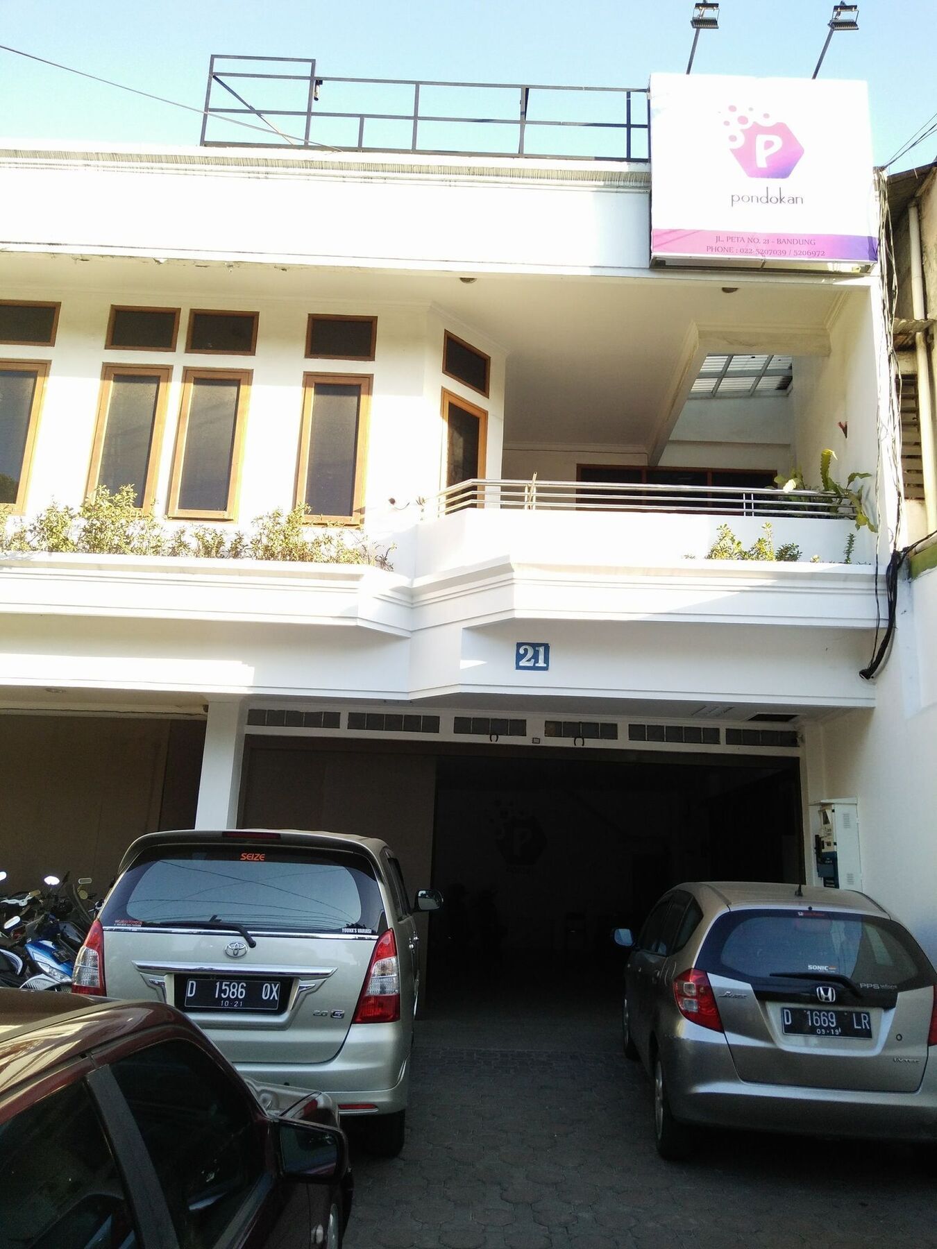 Peta Hostel Bandung Esterno foto